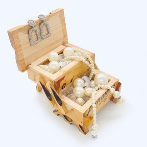 Bahamian Handcrafted Jewelry Box